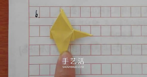 五瓣佐藤玫瑰折法圖解 怎么折佐藤玫瑰花步驟 -  itrip.net.cn