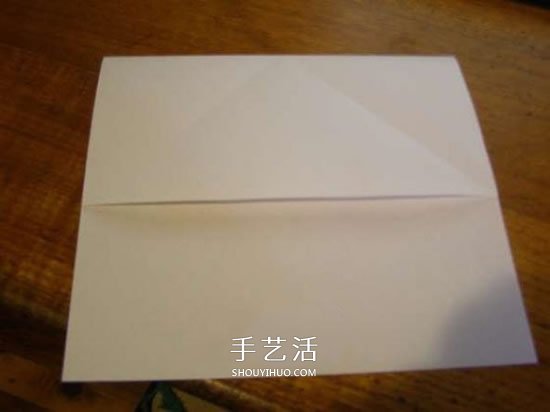 飛得更快更遠(yuǎn)！ 簡單紙飛機的折紙方法圖解 -  itrip.net.cn