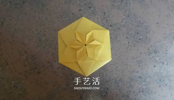 漂亮紙花的折法 手工折紙六角星花的步驟圖解 -  itrip.net.cn