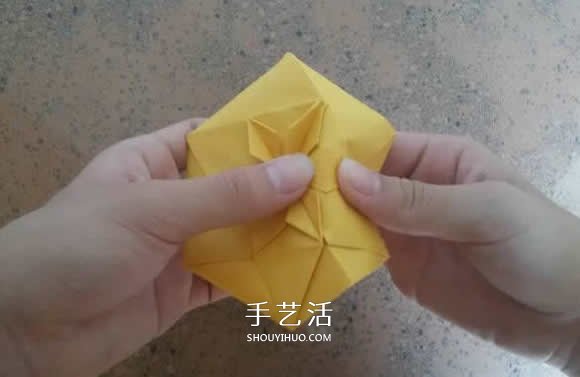 漂亮紙花的折法 手工折紙六角星花的步驟圖解 -  itrip.net.cn