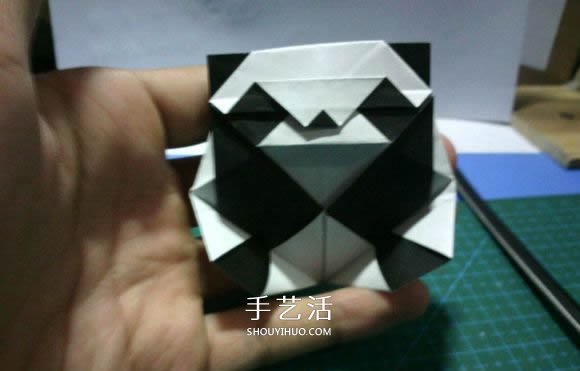 折一只國寶出來！可愛大熊貓的折紙方法圖解 -  itrip.net.cn