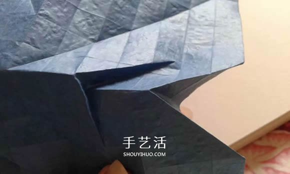 折紙玫瑰花教程 漂亮貝利爾玫瑰的折法步驟 -  itrip.net.cn
