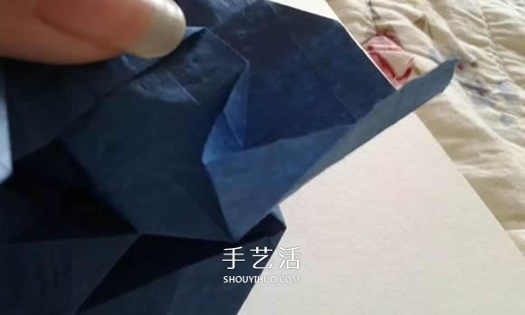 折紙玫瑰花教程 漂亮貝利爾玫瑰的折法步驟 -  itrip.net.cn