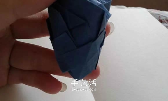 折紙玫瑰花教程 漂亮貝利爾玫瑰的折法步驟 -  itrip.net.cn