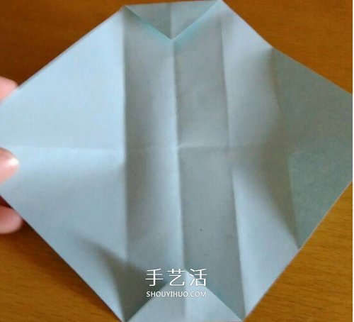 風(fēng)車盒子怎么折圖解教程 方形風(fēng)車禮盒的折法 -  itrip.net.cn