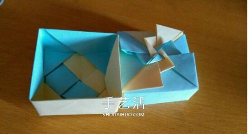 風(fēng)車盒子怎么折圖解教程 方形風(fēng)車禮盒的折法 -  itrip.net.cn