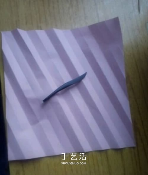 AP玫瑰折紙方法圖解 漂亮花型玫瑰怎么折圖解 -  itrip.net.cn