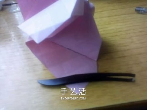 AP玫瑰折紙方法圖解 漂亮花型玫瑰怎么折圖解 -  itrip.net.cn