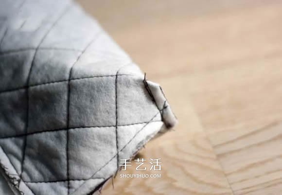 自制方形化妝包的方法 手工化妝包制作教程 -  itrip.net.cn