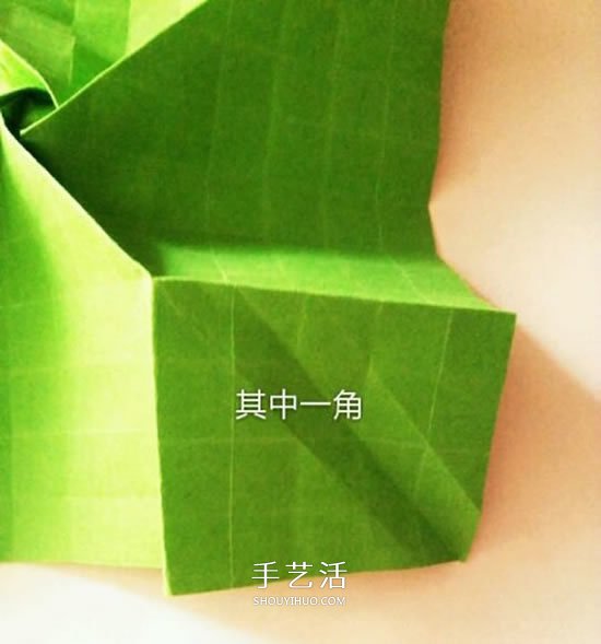 一張紙折玫瑰花的圖解教程 連花萼也一起折出 -  itrip.net.cn