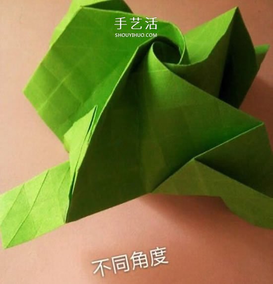 一張紙折玫瑰花的圖解教程 連花萼也一起折出 -  itrip.net.cn