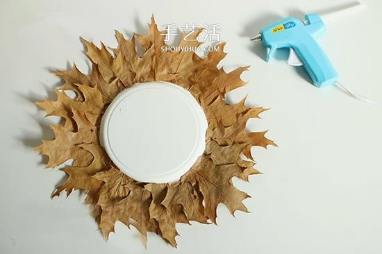 幼兒紙餐盤廢物利用 做一只可愛的大獅子做法 -  itrip.net.cn