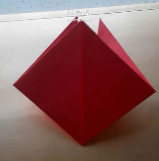 兒童簡(jiǎn)單折紙盒教程 鼎形紙盒的折法圖解 -  itrip.net.cn