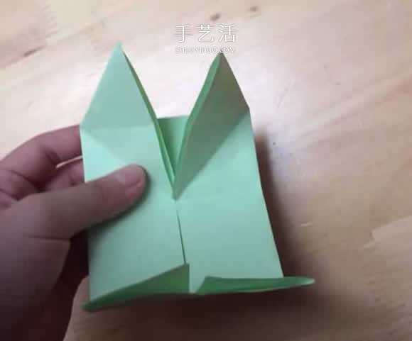 旋轉(zhuǎn)紙陀螺怎么折圖解 簡(jiǎn)單花型陀螺折紙教程 -  itrip.net.cn
