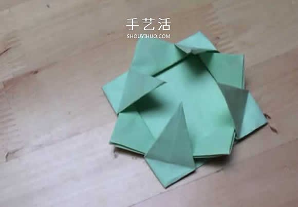 旋轉(zhuǎn)紙陀螺怎么折圖解 簡(jiǎn)單花型陀螺折紙教程 -  itrip.net.cn