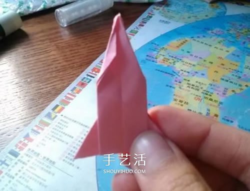牽?；ǖ恼奂埐襟E圖解 怎么折喇叭花的教程 -  itrip.net.cn