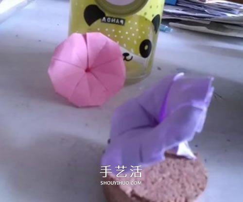 牽?；ǖ恼奂埐襟E圖解 怎么折喇叭花的教程 -  itrip.net.cn