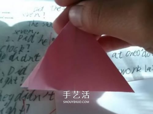 牽?；ǖ恼奂埐襟E圖解 怎么折喇叭花的教程 -  itrip.net.cn