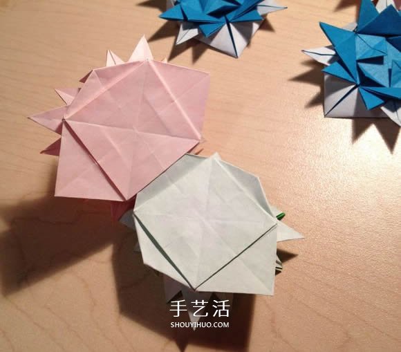 立體組合刺球的折法 帶刺花球的折紙圖解 -  itrip.net.cn