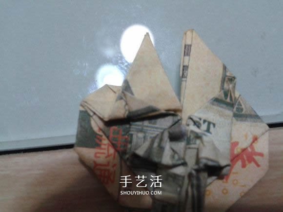 惡魔心的折法圖解教程 像眼鏡蛇的惡魔心折紙 -  itrip.net.cn