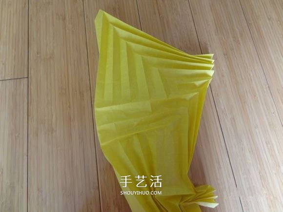 鷹的折紙教程 手工折紙展開翅膀雄鷹的步驟圖 -  itrip.net.cn