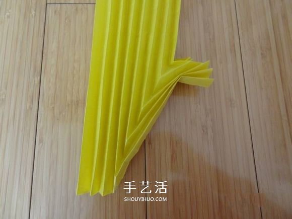 鷹的折紙教程 手工折紙展開翅膀雄鷹的步驟圖 -  itrip.net.cn