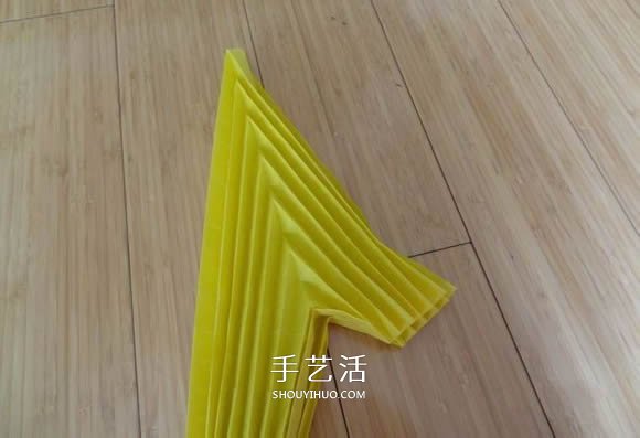 鷹的折紙教程 手工折紙展開翅膀雄鷹的步驟圖 -  itrip.net.cn