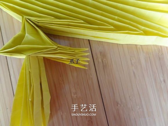 鷹的折紙教程 手工折紙展開翅膀雄鷹的步驟圖 -  itrip.net.cn