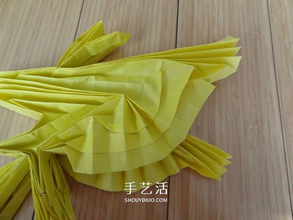 鷹的折紙教程 手工折紙展開翅膀雄鷹的步驟圖 -  itrip.net.cn