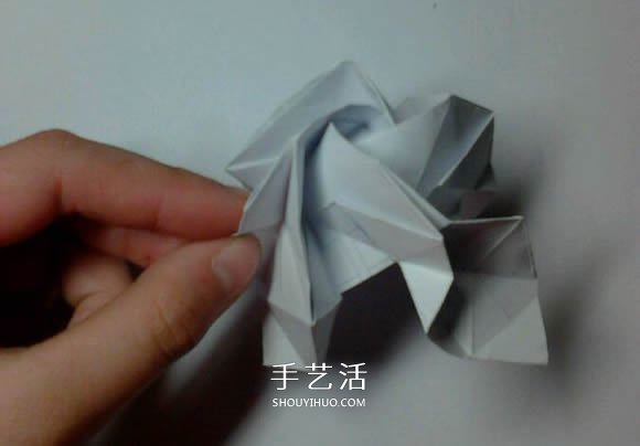 福山玫瑰改造而來 漂亮四角玫瑰花的折法圖解 -  itrip.net.cn