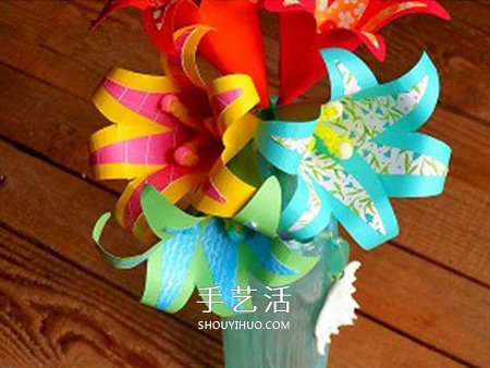 彩紙百合的制作方法 簡單做百合花的步驟圖 -  itrip.net.cn
