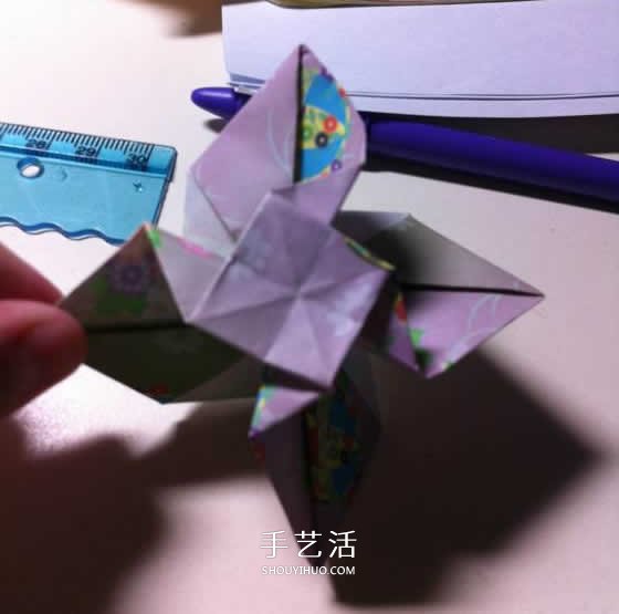微型月季花的折紙教程 漂亮鉆石玫瑰怎么折圖解 -  itrip.net.cn