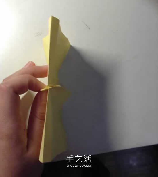 原創(chuàng)微微玫瑰的折法 詳細(xì)折紙玫瑰花過(guò)程步驟 -  itrip.net.cn