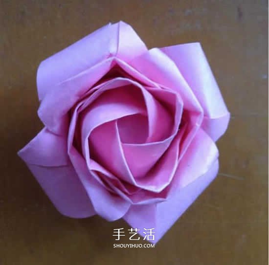 原創(chuàng)微微玫瑰的折法 詳細(xì)折紙玫瑰花過(guò)程步驟 -  itrip.net.cn