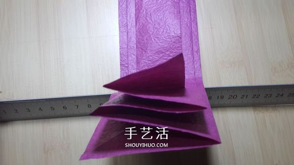 25瓣玫瑰的折法圖解 羅伯特?朗的玫瑰花折紙 -  itrip.net.cn