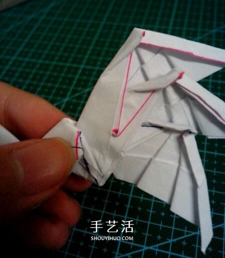 六翼熾天使之心折法 折紙帶六翼翅膀愛心圖解 -  itrip.net.cn