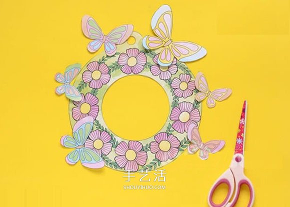 期盼春天的到來！卡紙做蝴蝶花環(huán)掛飾的方法 -  itrip.net.cn
