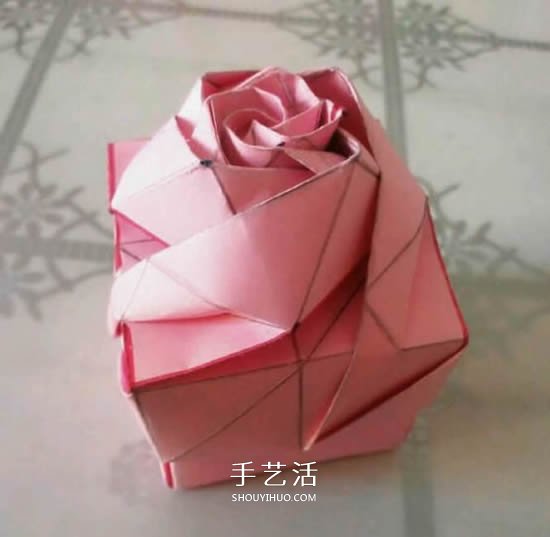情人節(jié)禮品盒折紙圖解 好看韓式玫瑰禮盒的折法 -  itrip.net.cn