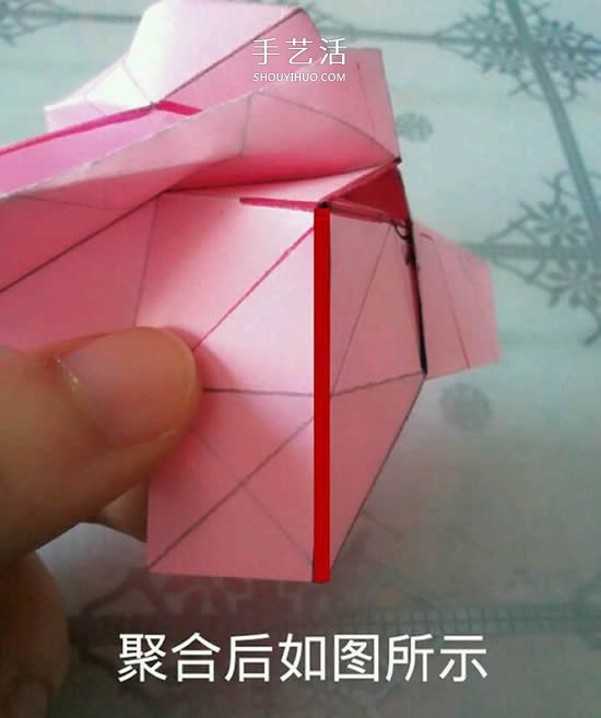 情人節(jié)禮品盒折紙圖解 好看韓式玫瑰禮盒的折法 -  itrip.net.cn