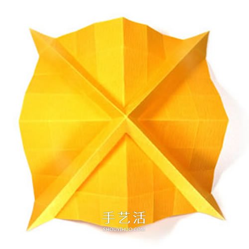 在川崎玫瑰上進(jìn)行改造 美麗紙玫瑰花手工折法 -  itrip.net.cn
