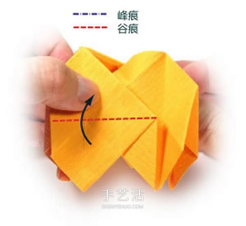 在川崎玫瑰上進(jìn)行改造 美麗紙玫瑰花手工折法 -  itrip.net.cn