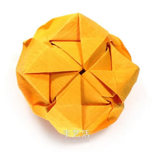 在川崎玫瑰上進(jìn)行改造 美麗紙玫瑰花手工折法 -  itrip.net.cn