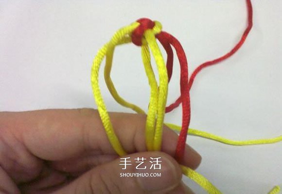 心形同心結(jié)怎么編圖解 情人節(jié)愛心的編織方法 -  itrip.net.cn