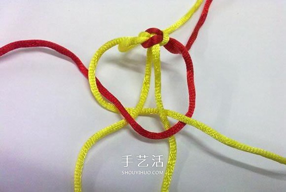 心形同心結(jié)怎么編圖解 情人節(jié)愛心的編織方法 -  itrip.net.cn