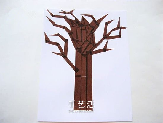 幼兒手工貼畫(huà)教程：卡紙和膠帶貼美麗的櫻花樹(shù) -  itrip.net.cn