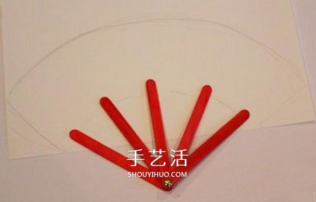 雪糕棒做紙扇子的方法 兒童手工紙扇的做法 -  itrip.net.cn