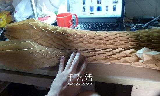 創(chuàng)意紙燈罩的折紙方法 漂亮燈罩的折法圖解 -  itrip.net.cn