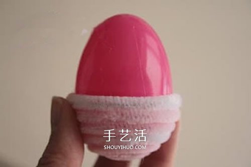 奇趣蛋塑料蛋殼廢物利用 手工制作復(fù)活節(jié)彩蛋 -  itrip.net.cn