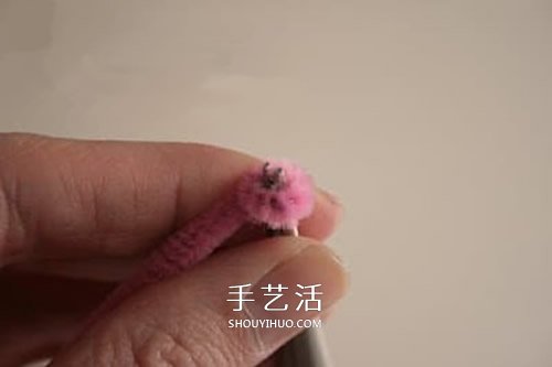 奇趣蛋塑料蛋殼廢物利用 手工制作復(fù)活節(jié)彩蛋 -  itrip.net.cn