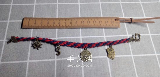 復(fù)古風(fēng)雙色手鏈的編法 四股皮繩編織手鏈圖解 -  itrip.net.cn